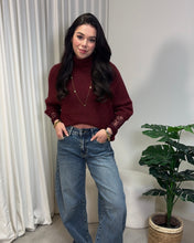 Afbeelding in Gallery-weergave laden, Trui AMBloomOra LaLunaTheLabel 8034 Bordeaux