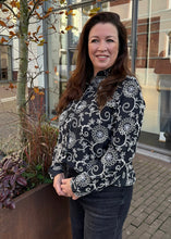 Afbeelding in Gallery-weergave laden, Blouse AMDonte Papillone C6659 Black