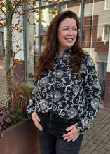 Afbeelding in Gallery-weergave laden, Blouse AMDonte Papillone C6659 Black