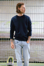 Afbeelding in Gallery-weergave laden, SW Basic Crew Kultivate 2401031006 319 Dark navy