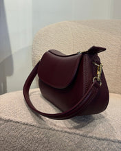 Afbeelding in Gallery-weergave laden, TasAMDIaraLaLunaTheLabelT1106Bordeaux__1