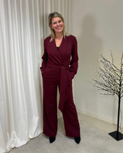 Afbeelding in Gallery-weergave laden, Jumpsuit AMLot Perla Nera 22715 Bordeaux
