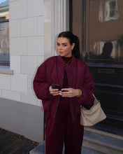 Afbeelding in Gallery-weergave laden, KALorena Bomber Jacket Kaffe 10510620-191528 191528 Windsor Wine
