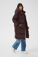 Afbeelding in Gallery-weergave laden, KANika Padded Coat Kaffe 10510276 191619 Fudge
