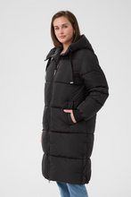 Afbeelding in Gallery-weergave laden, KANika Padded Jacket Kaffe 10510867 100121 Black Deep
