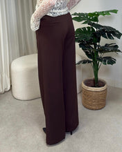 Afbeelding in Gallery-weergave laden, PantalonAMFeloraLaLunaTheLabelH4223Brown__2
