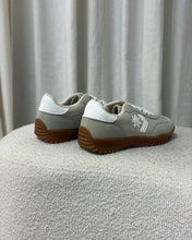 Afbeelding in Gallery-weergave laden, Sneaker AMRenice LaLunaTheLabel 24059-25 Beige
