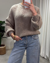 Afbeelding in Gallery-weergave laden, TruiIslaMaeLaLunaTheLabelAM_55390Beige__1
