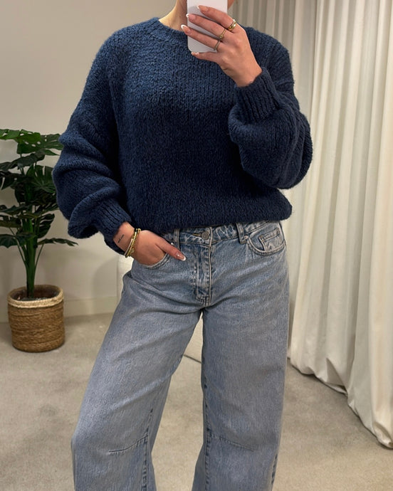 TruiIslaMaeLaLunaTheLabelAM_55390Blue__1